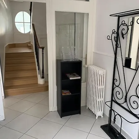 Maison De 1 A 8 Personnes Entierement Renovee 펜션